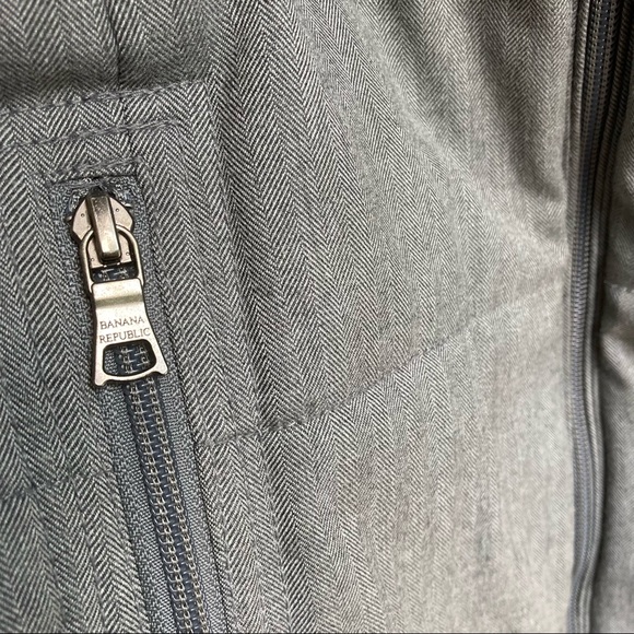 Banana Republic Herringbone Puffer Vest - Picture 4 of 5